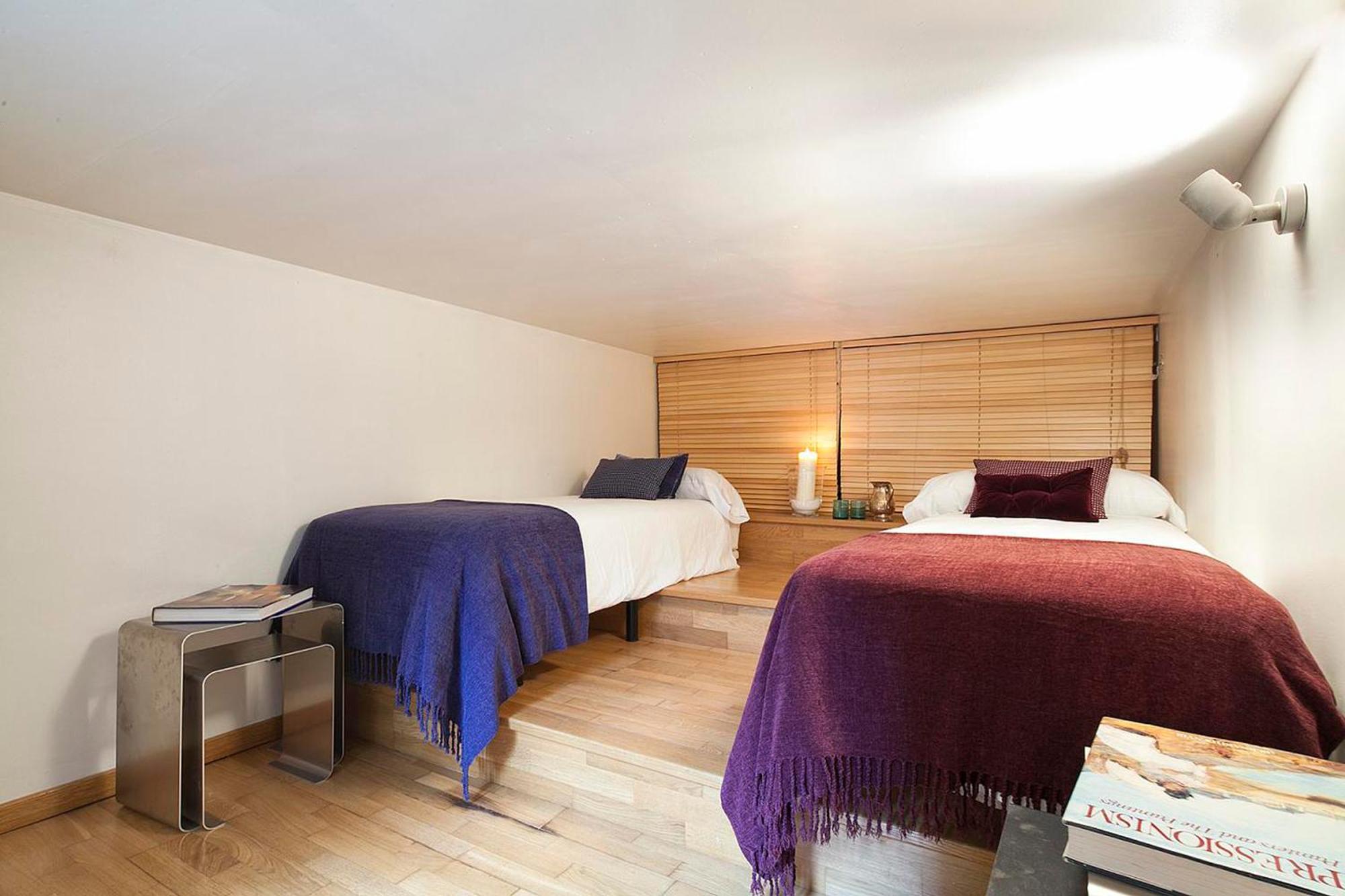 Apartamento My Space Emirates - Charming Duplex In Ideal For Families Or Friends Barcelona